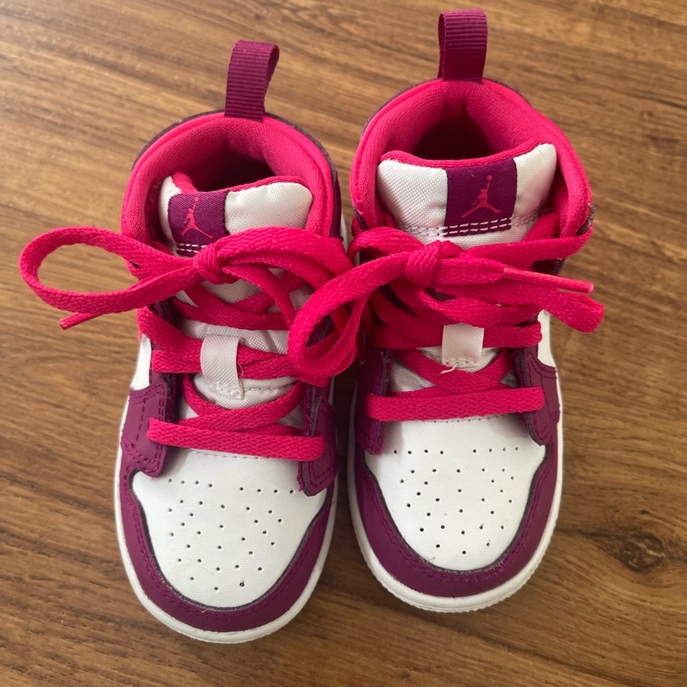 Toddler Girl Nike Jordans